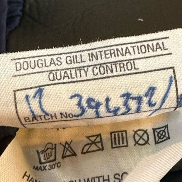 Gill Gill-tex Kayaking Jacket Red, Yellow, Blue | Men Size Large - Picture 14 of 16